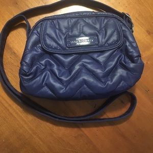 EUC Vera Bradley puffy cross body, blue